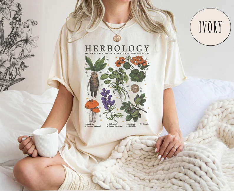 Herbology Comfort Tshirt - Image 3