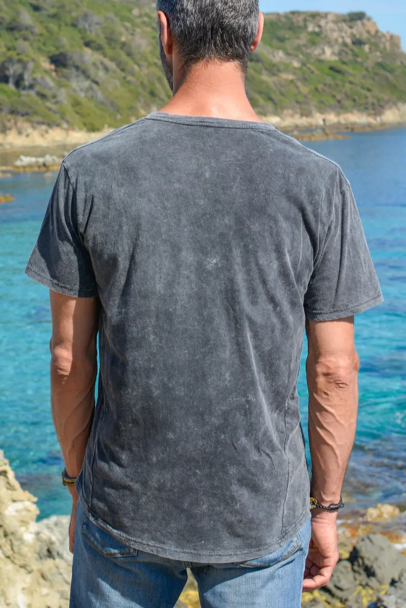 Graphic Men T-shirt - Image 6