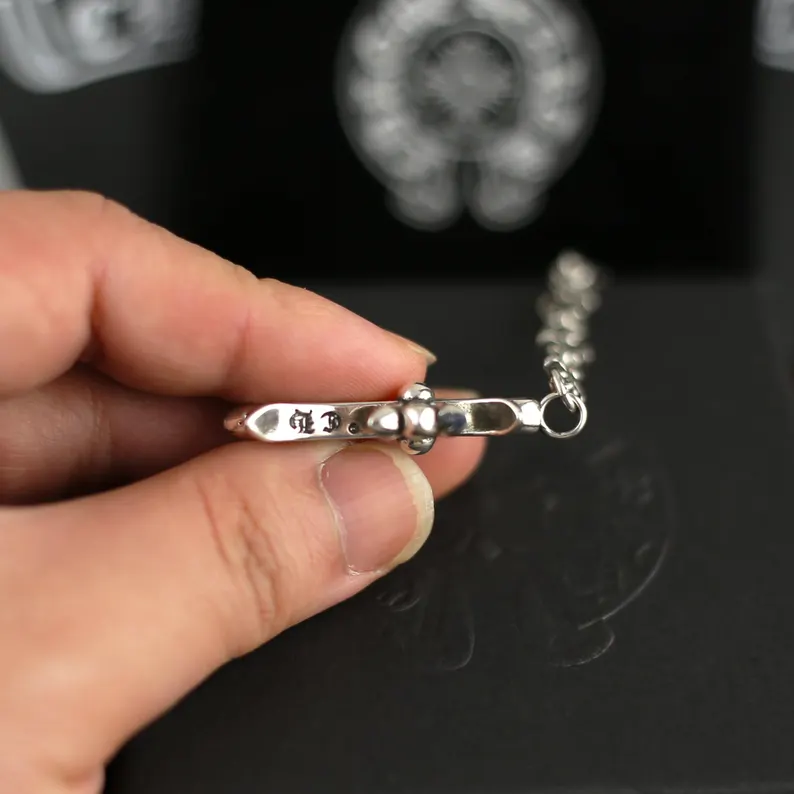 Box 925 Silver Cross Pendant - Image 3
