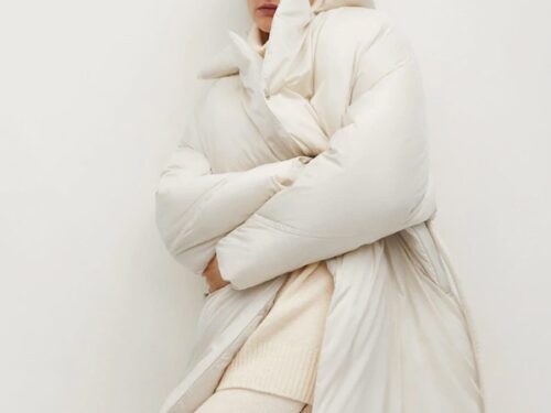 Anorak with detachable bag